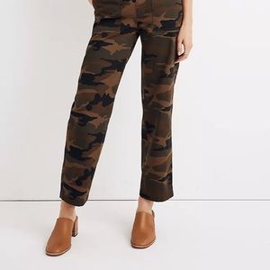 Madewell Griff Fatigue Pants in Camo